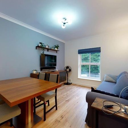 Lovely 2-Bedroom Flat Near Highgate London Exteriör bild